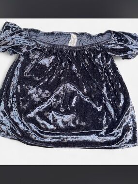 Velvet Off-Shoulder Top in Charcoal Gray